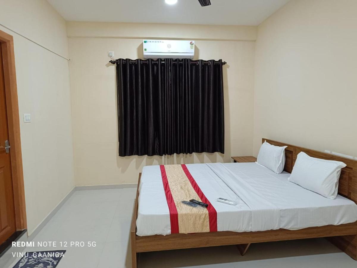 Premier Inn Lodge Mangalore Exterior photo